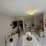 Encantador Com Piscina Aquecida Apartamento *