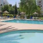 Encantador Com Piscina Aquecida Portimão