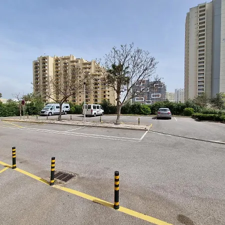 Encantador Com Piscina Aquecida