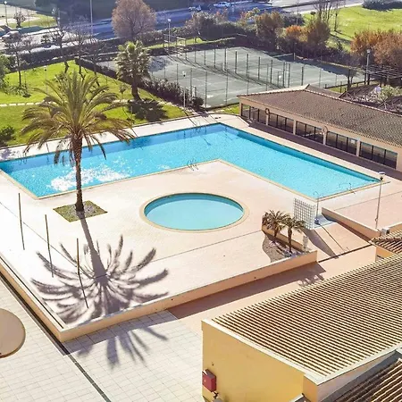 Encantador Com Piscina Aquecida Apartamento