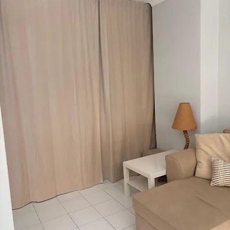 Apartamento Encantador Com Piscina Aquecida *