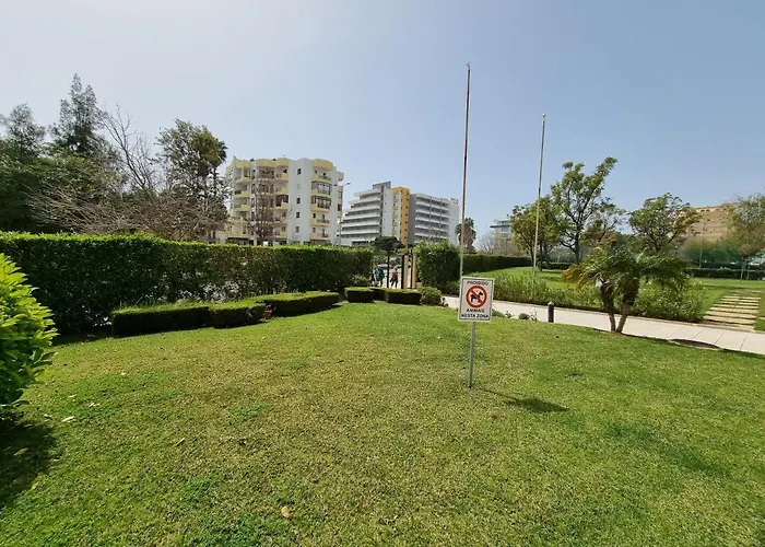 Encantador Com Piscina Aquecida Portimao