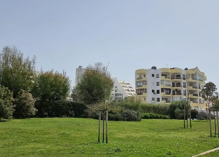 Encantador Com Piscina Aquecida