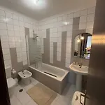 Encantador Com Piscina Aquecida Appartamento Portimão