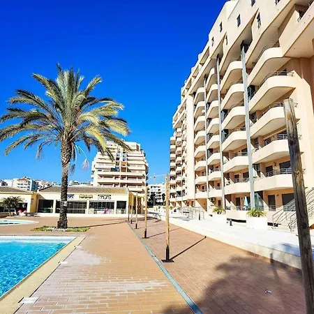 Encantador Com Piscina Aquecida Apartment