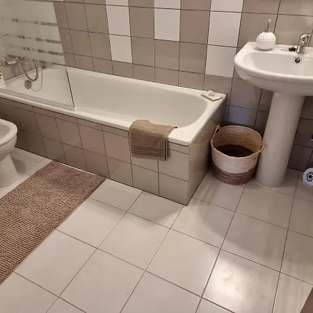 Encantador Com Piscina Aquecida 波尔蒂芒